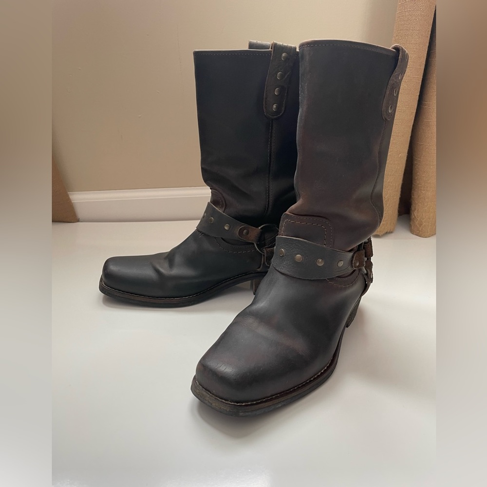 Moto Boots
